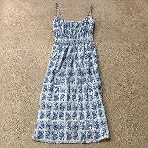 Abercrombie & Fitch | Dresses | Floral Blue And White Dress | Poshmark Abercrombie & Fitch | Dresses | Floral Blue And White Dress | Poshmark